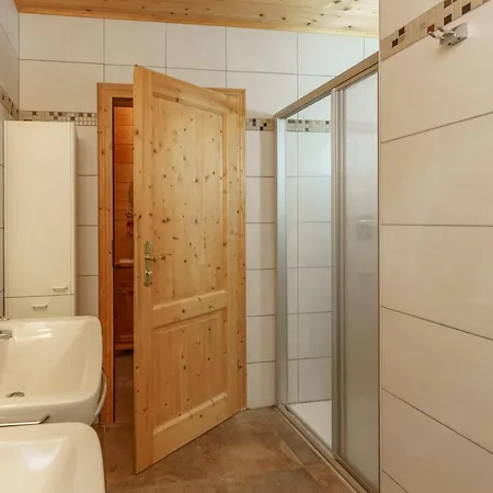 Apartment In- Out - Haus Stocker - Direkt An Der Skipiste By Schladmingurlaub